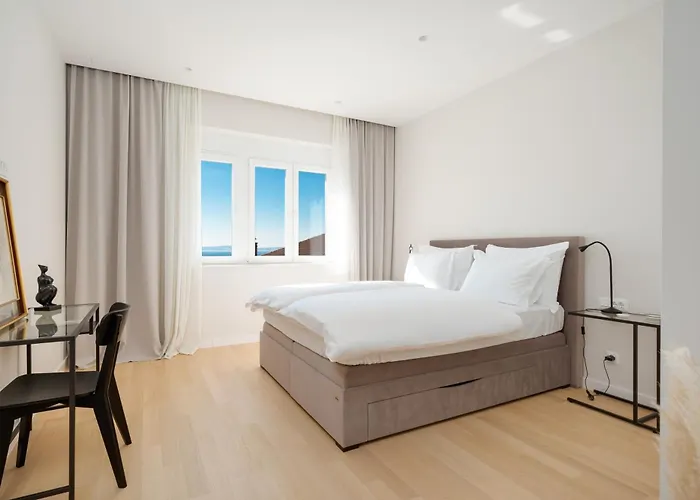 Sono Old Town View & Elevator Apartman