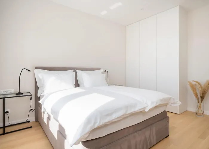 Sono Old Town View & Elevator * Split