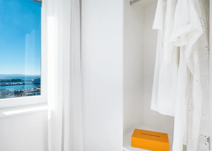 Apartment Sono Old Town View & Elevator Split